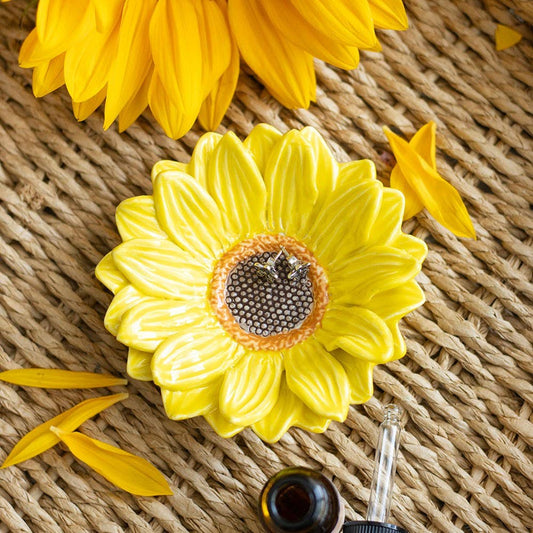 Sunflower shaped 3D ceramic trinket or ring dish.