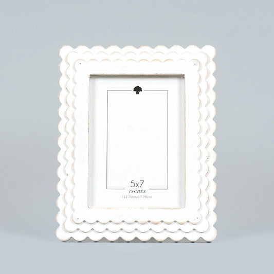 Scalloped Wood Photo Frame - White