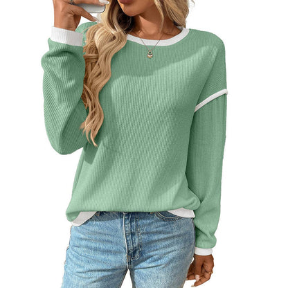 Green and White Crewneck Knit Sweatshirt