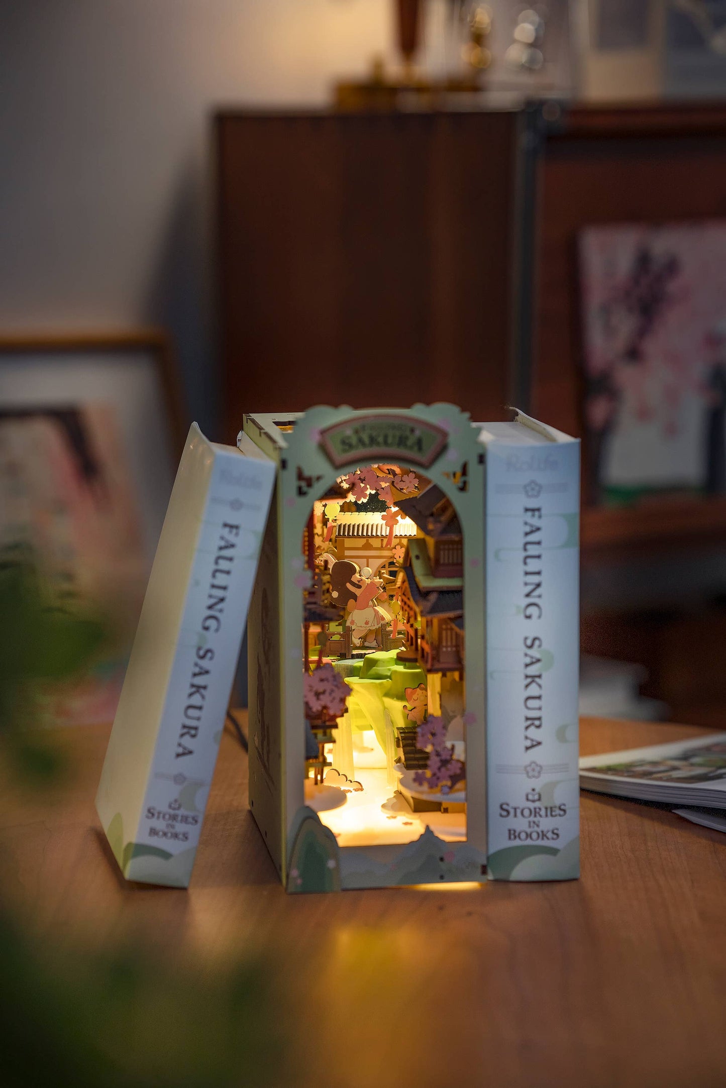 DIY Miniature House Book Nook Kit: Falling Sakura