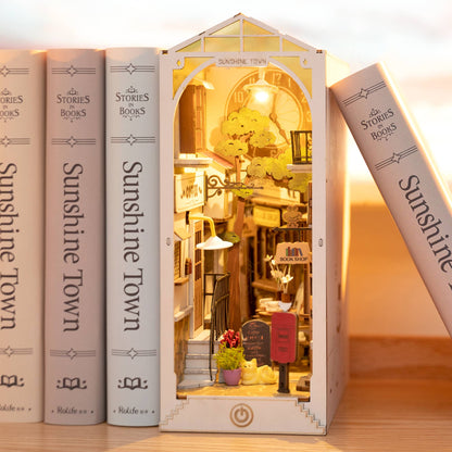 Book Nook Kit: Sunshine Town