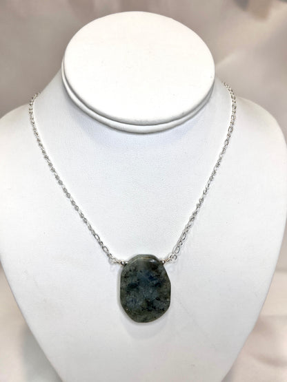 Labradorite Pendant Necklace