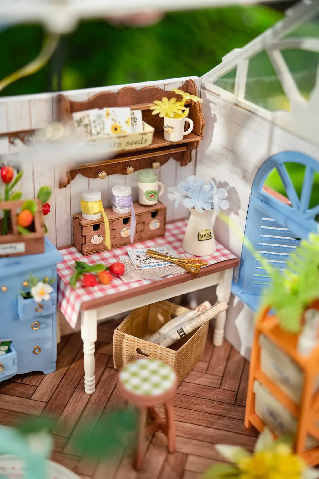 DIY Miniature House Kit: Dreamy Garden House