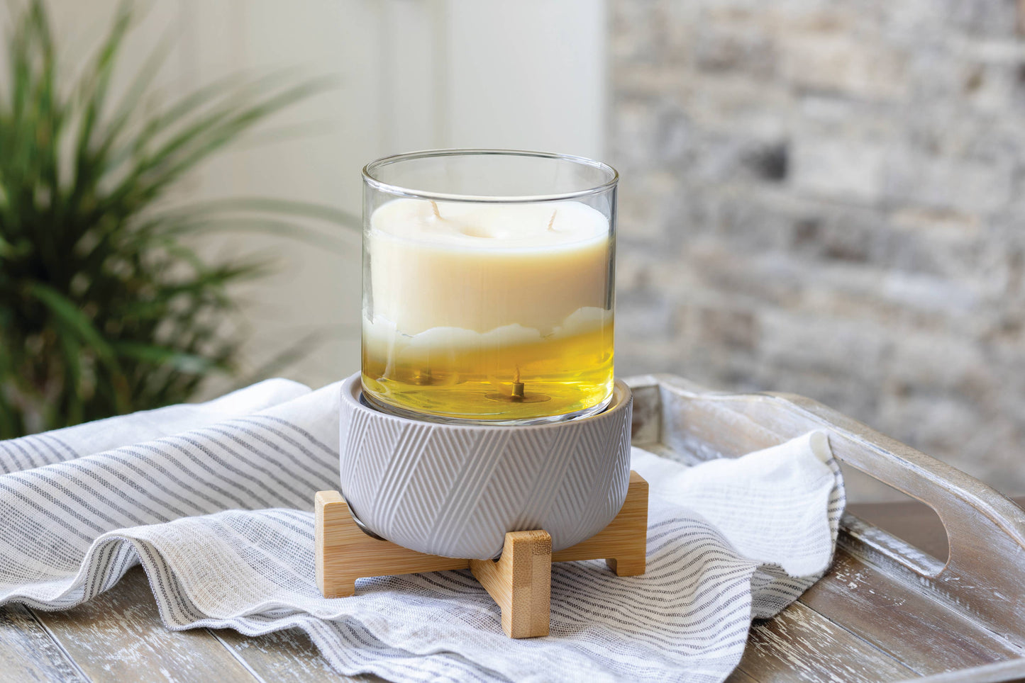 Wooden Pedestal 2-In-1 Wax and Candle Warmer