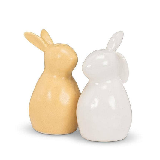 Sitting Bunnies Salt & Pepper